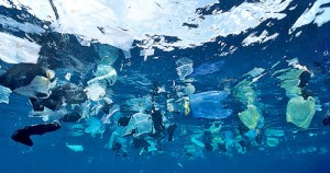 plastic-debris-in-the-ocean
